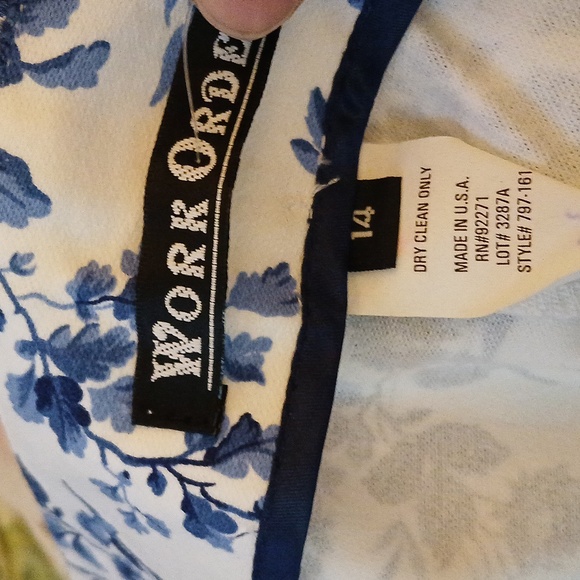 Blue and white Toile cropped pants - Picture 7 of 10